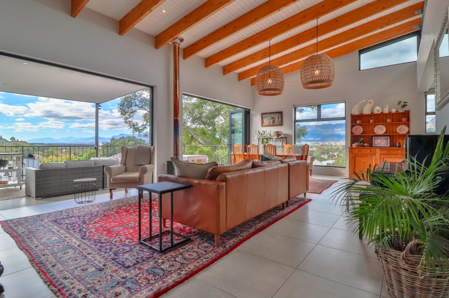 3 Bedroom Property for Sale in Hoog En Droog Western Cape